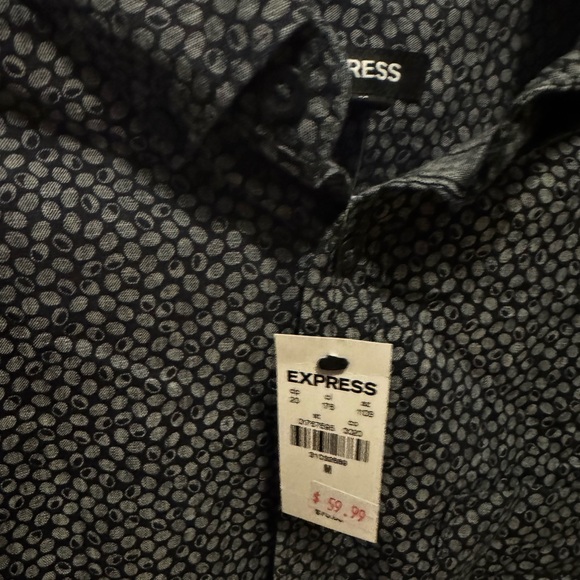 EXPRESS - Picture 4 of 7